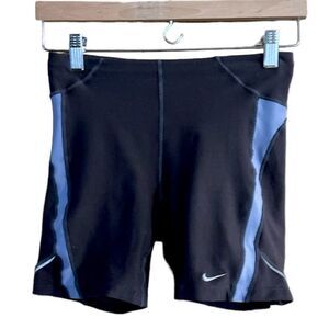 NIKE FITDRY • navy blue women’s size small shorts
